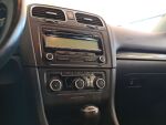 Volkswagen Golf 2010 Musta