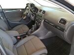 Volkswagen Golf 2010 Musta