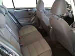 Volkswagen Golf 2010 Musta