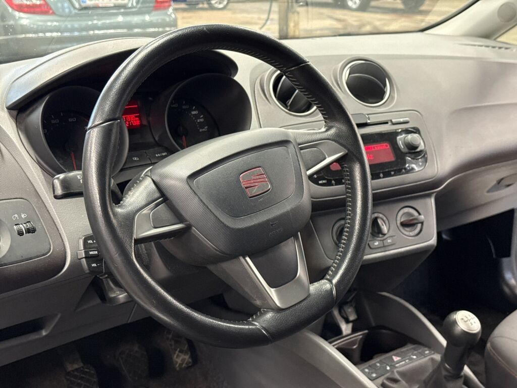 Seat Ibiza SC 2011 Harmaa