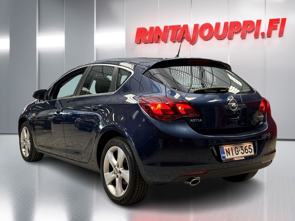 Opel Astra 2011 Sininen