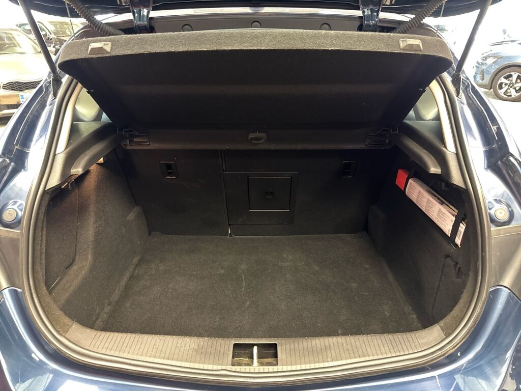Opel Astra 2011 Sininen