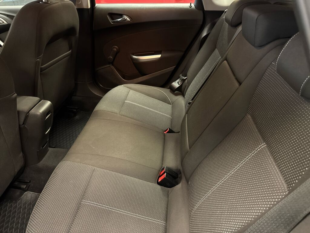 Opel Astra 2011 Sininen