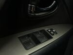 Toyota Avensis 2010 Musta