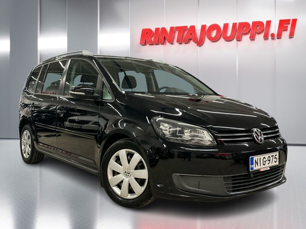 Volkswagen Touran 2011 Musta