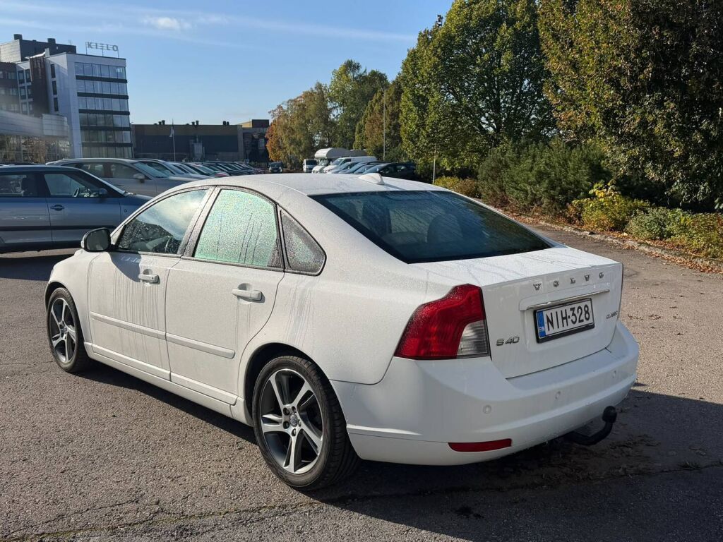 Volvo S40 2012 Valkoinen