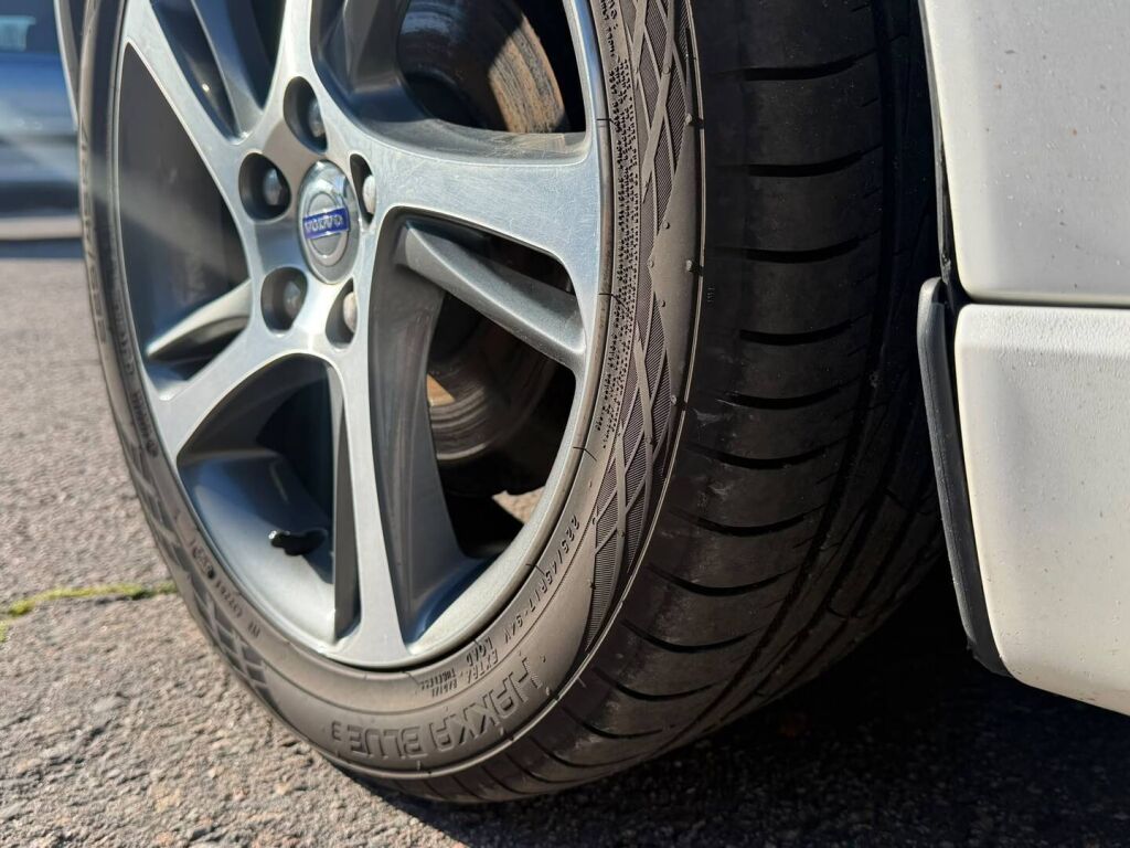 Volvo S40 2012 Valkoinen
