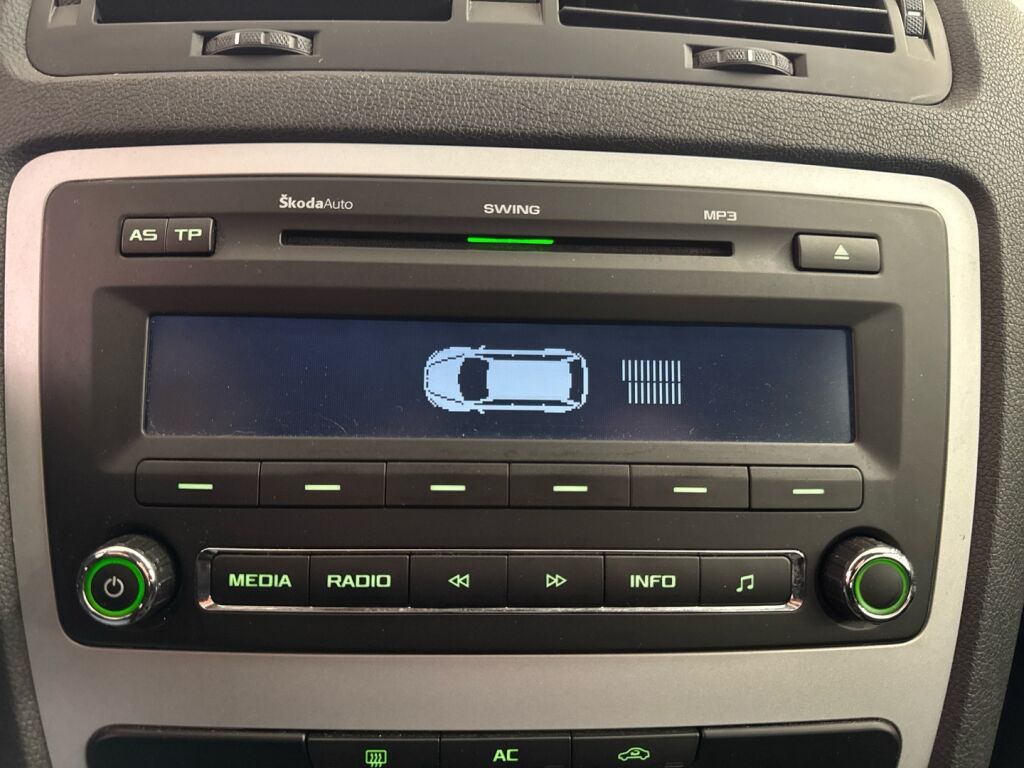 Skoda Octavia 2012 Hopea