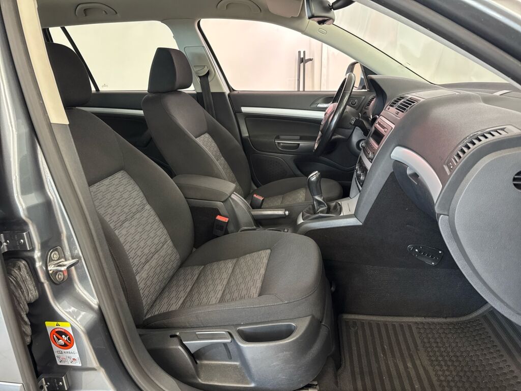 Skoda Octavia 2012 Hopea