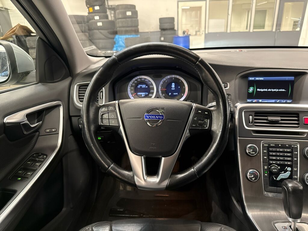 Volvo V60 2011 Hopea
