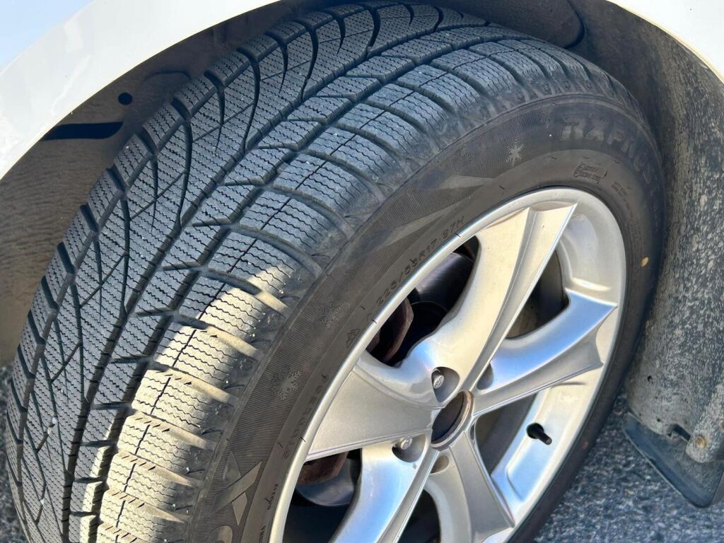 Chevrolet Cruze 2012 Valkoinen