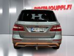 Mercedes-Benz ML 2011 Harmaa