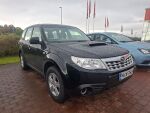 Subaru Forester 2011 Musta