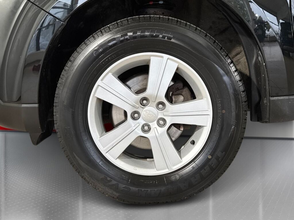 Subaru Forester 2011 Musta