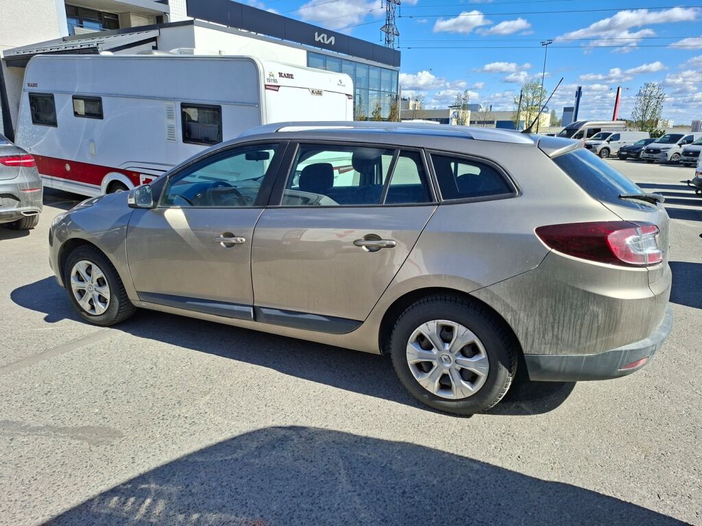 Renault Megane 2012 Ruskea (beige)