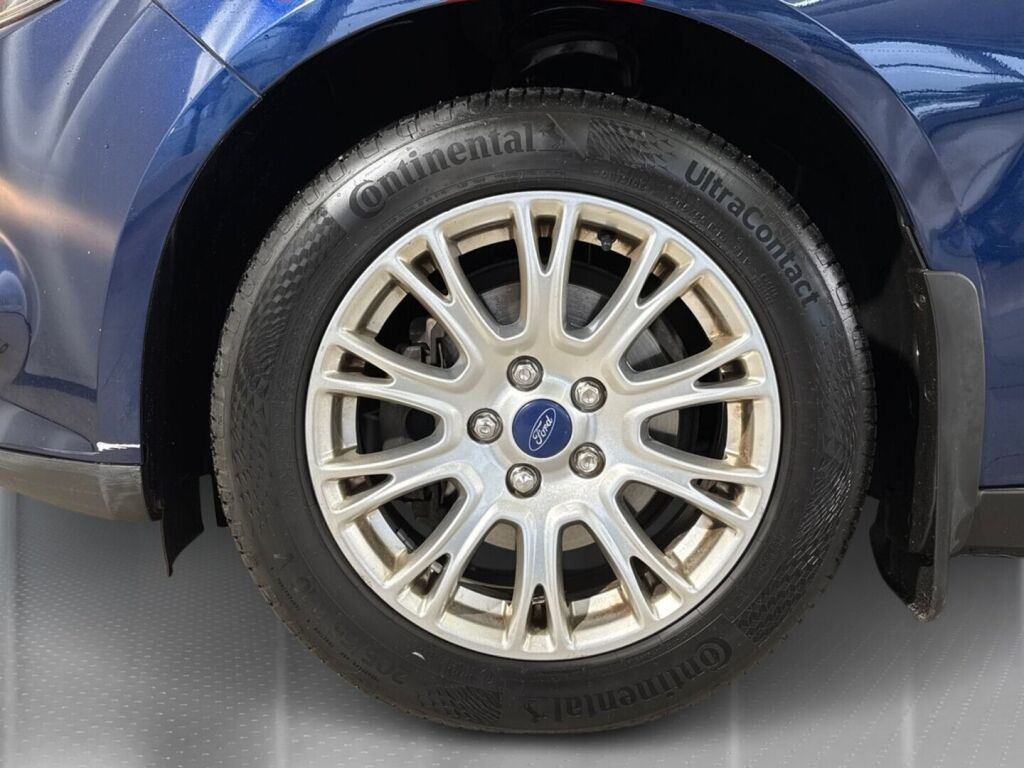 Ford Focus 2012 Sininen