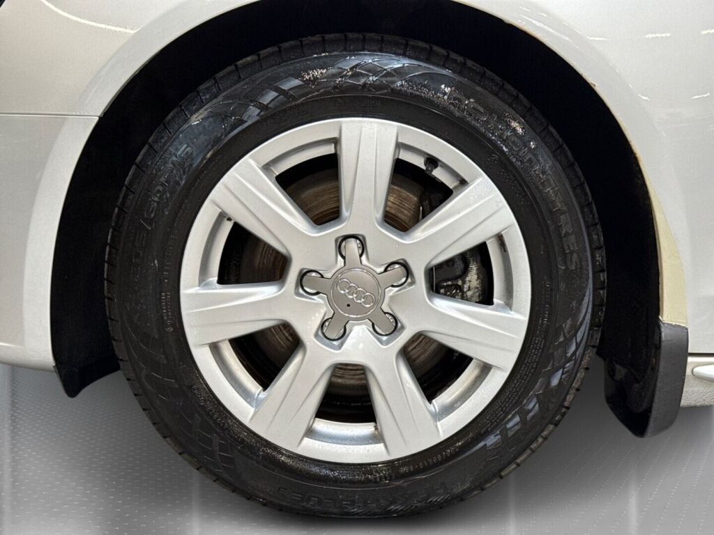 Audi A4 2012 Hopea