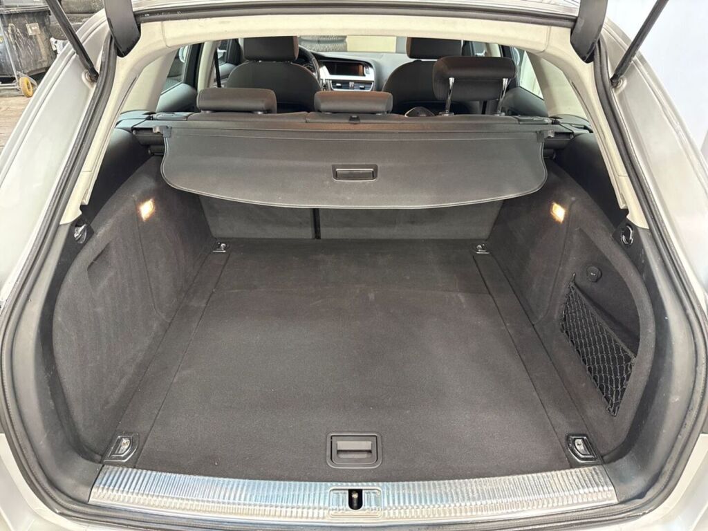 Audi A4 2012 Hopea
