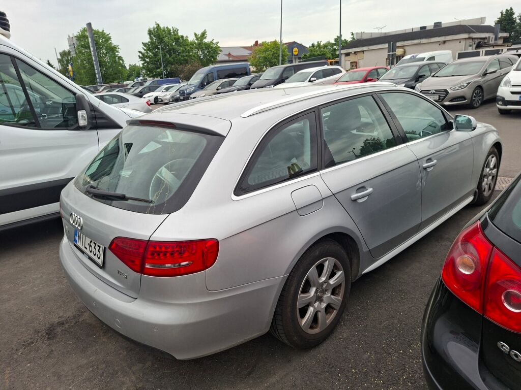 Audi A4 2012 Hopea