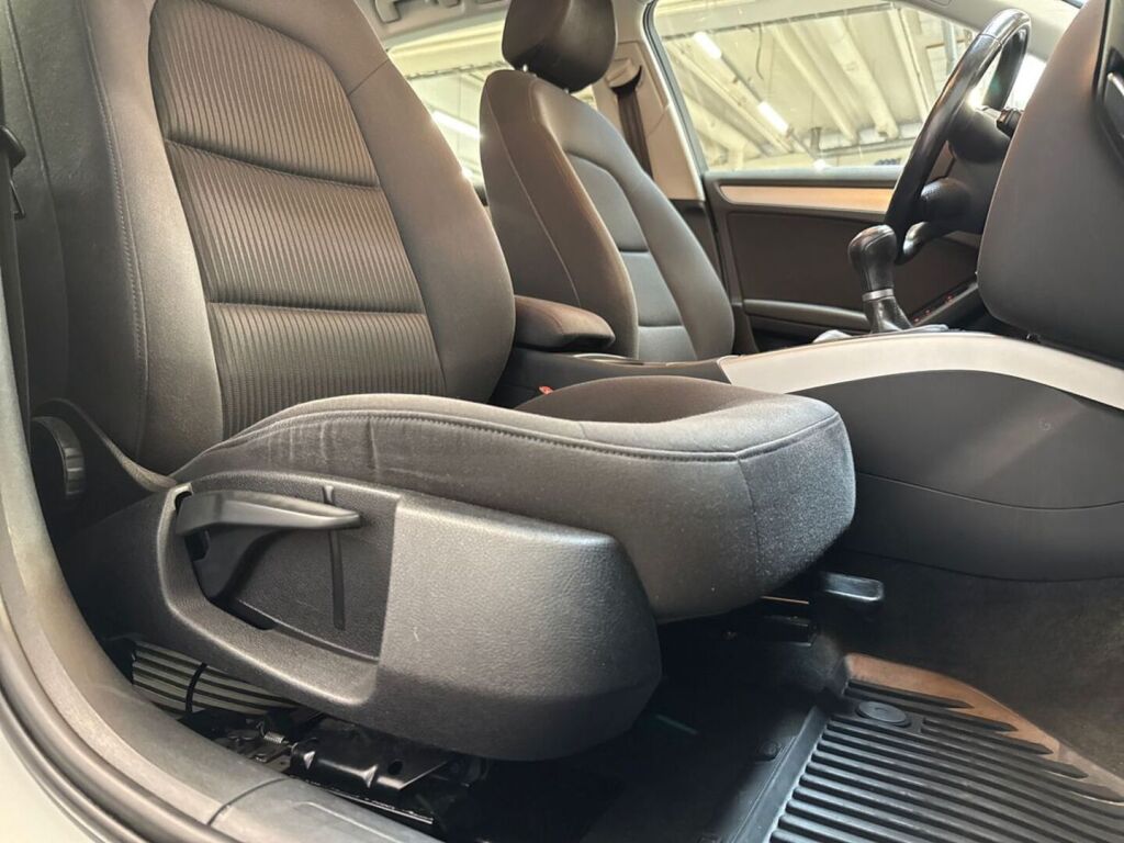 Audi A4 2012 Hopea