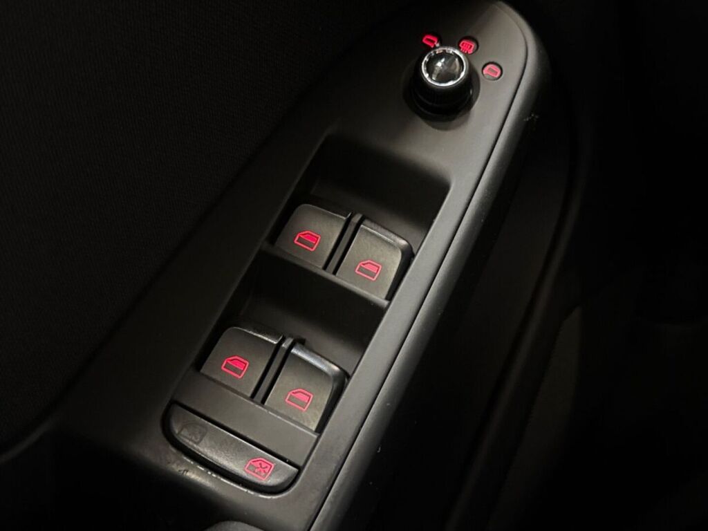 Audi A4 2012 Hopea