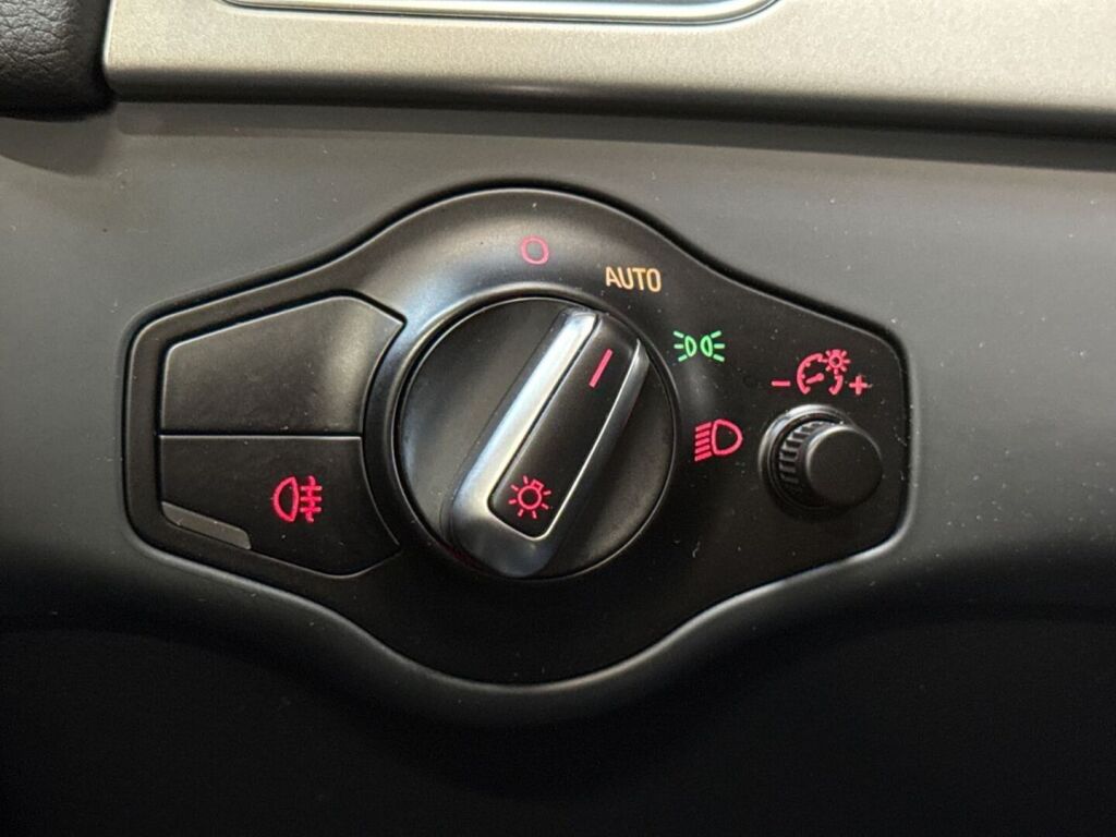 Audi A4 2012 Hopea