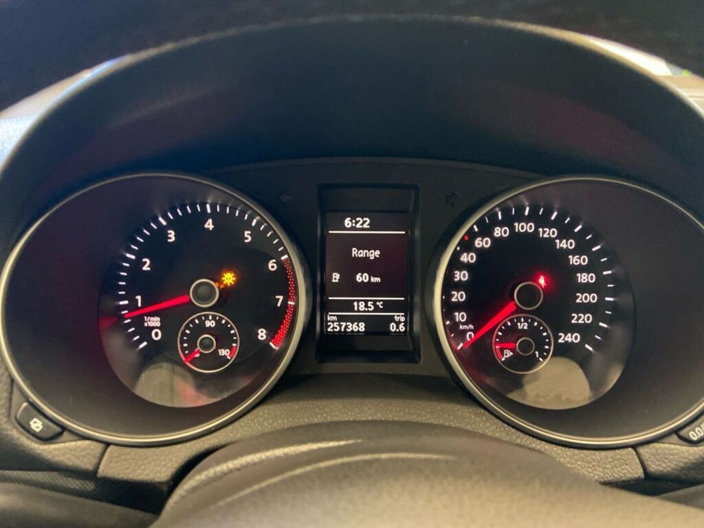 Volkswagen Golf 2011 Harmaa