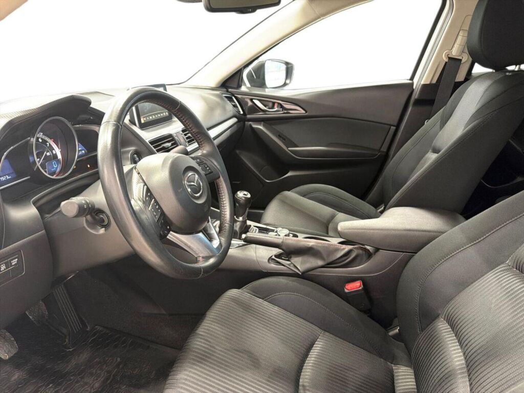 Mazda 3 2014 Valkoinen