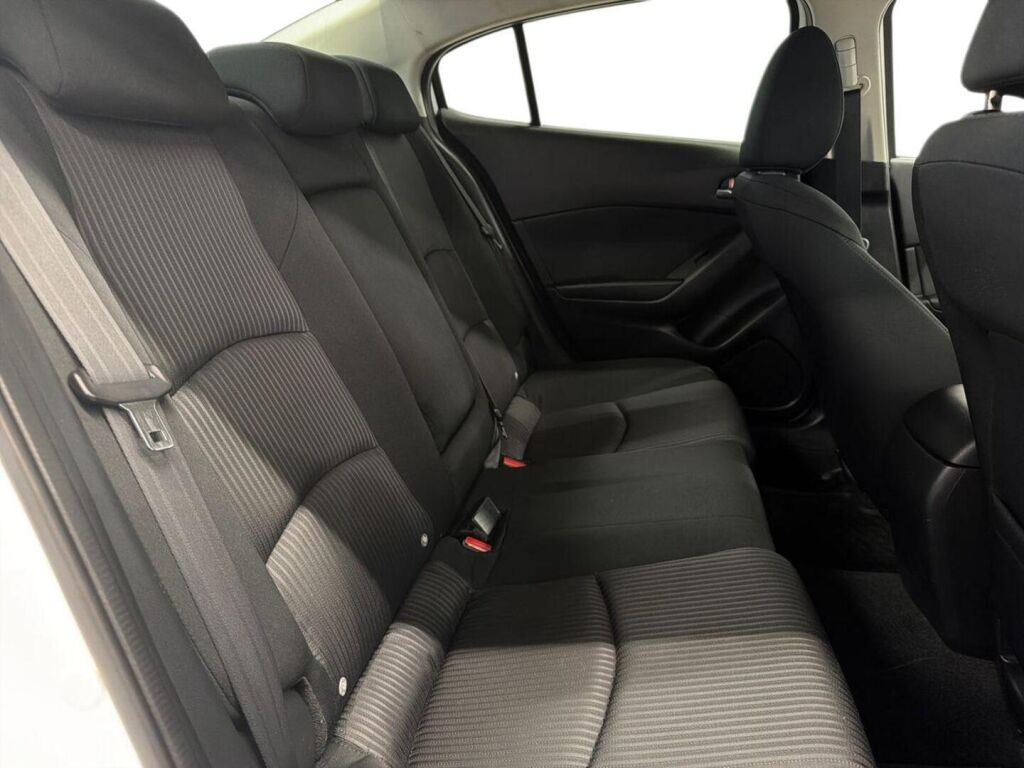 Mazda 3 2014 Valkoinen