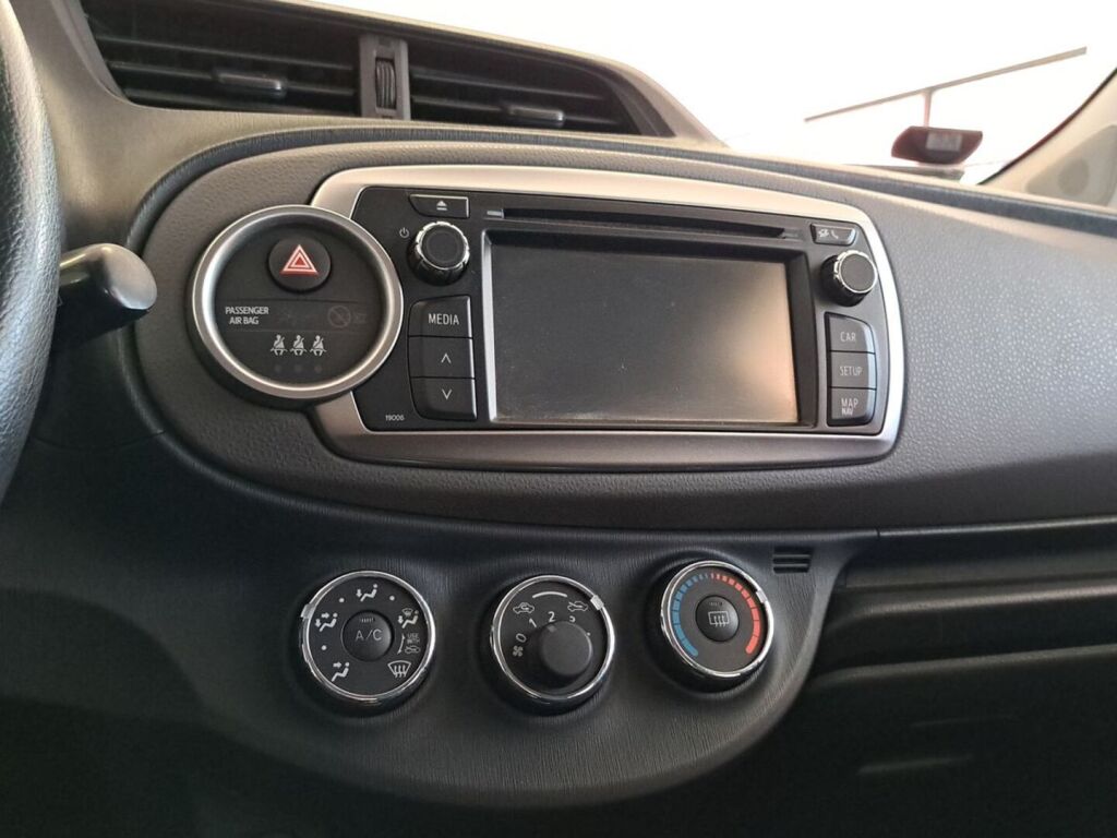 Toyota Yaris 2011 Harmaa