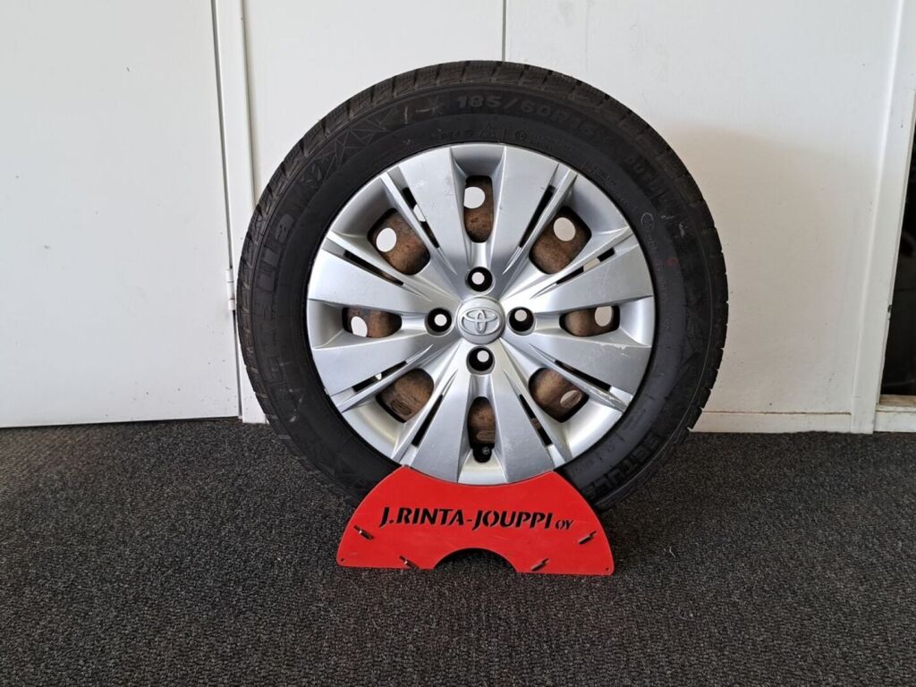 Toyota Yaris 2011 Harmaa