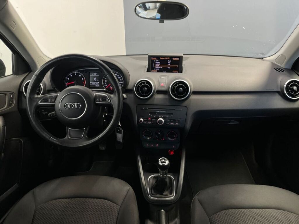 Audi A1 2012 Musta