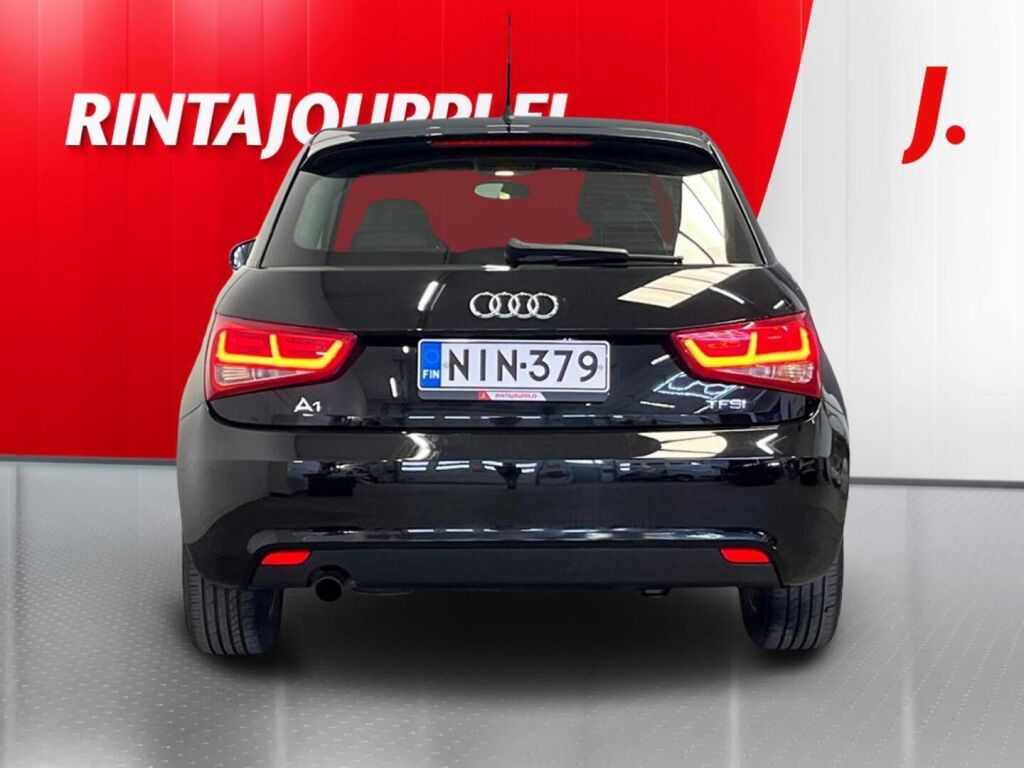 Audi A1 2012 Musta