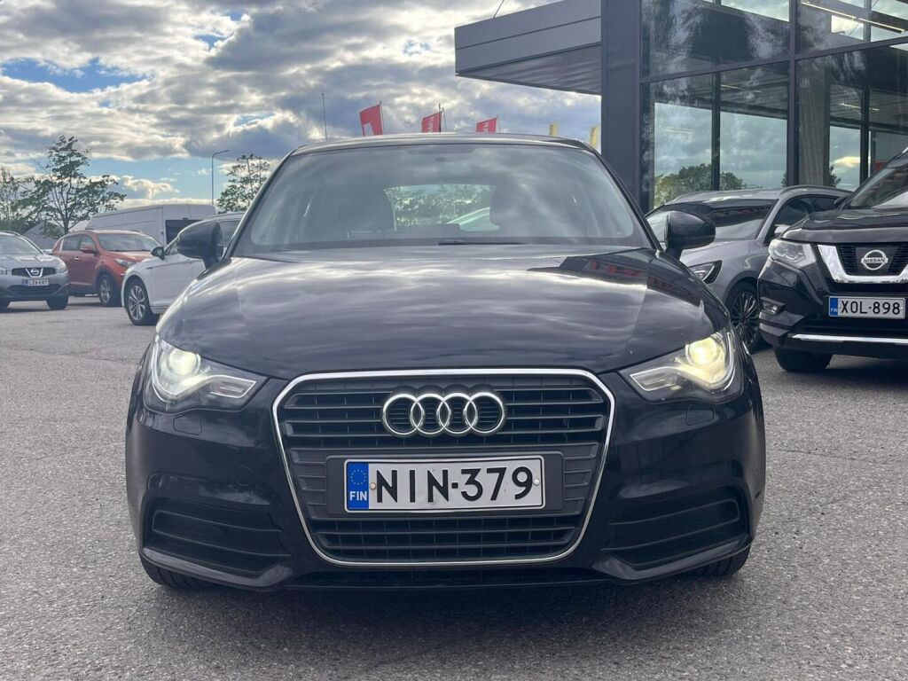 Audi A1 2012 Musta