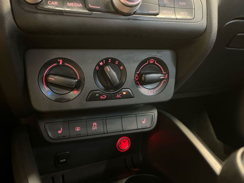 Audi A1 2012 Musta