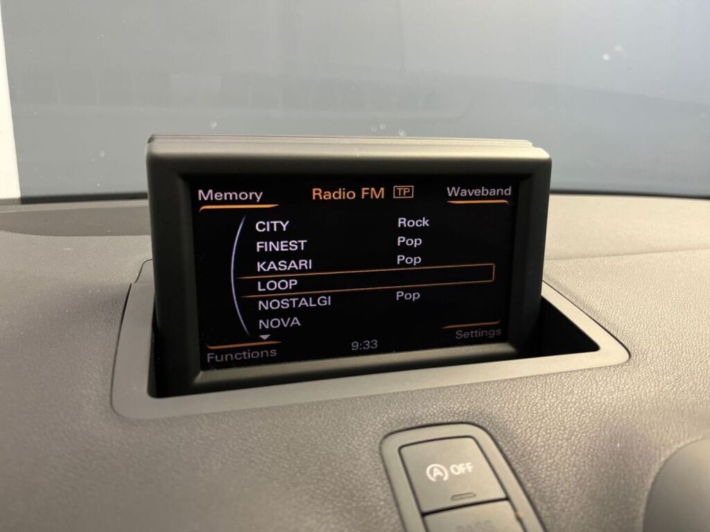 Audi A1 2012 Musta