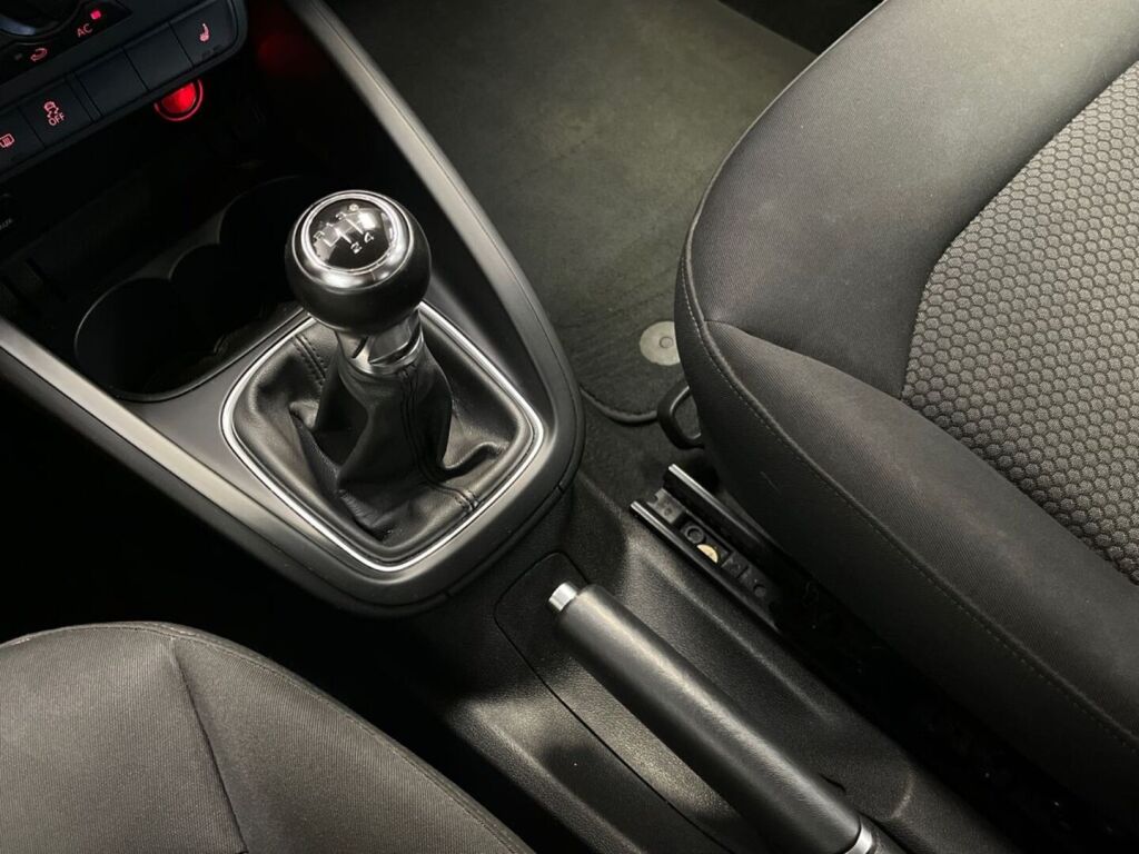 Audi A1 2012 Musta