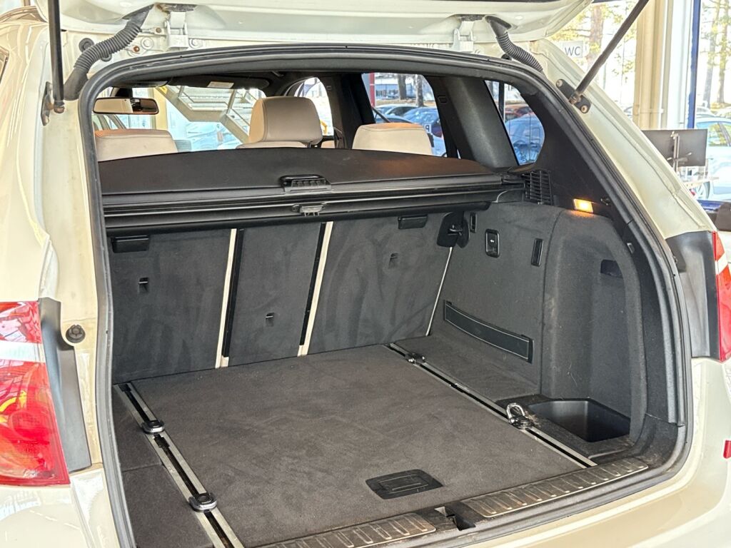 BMW X3 2012 Valkoinen