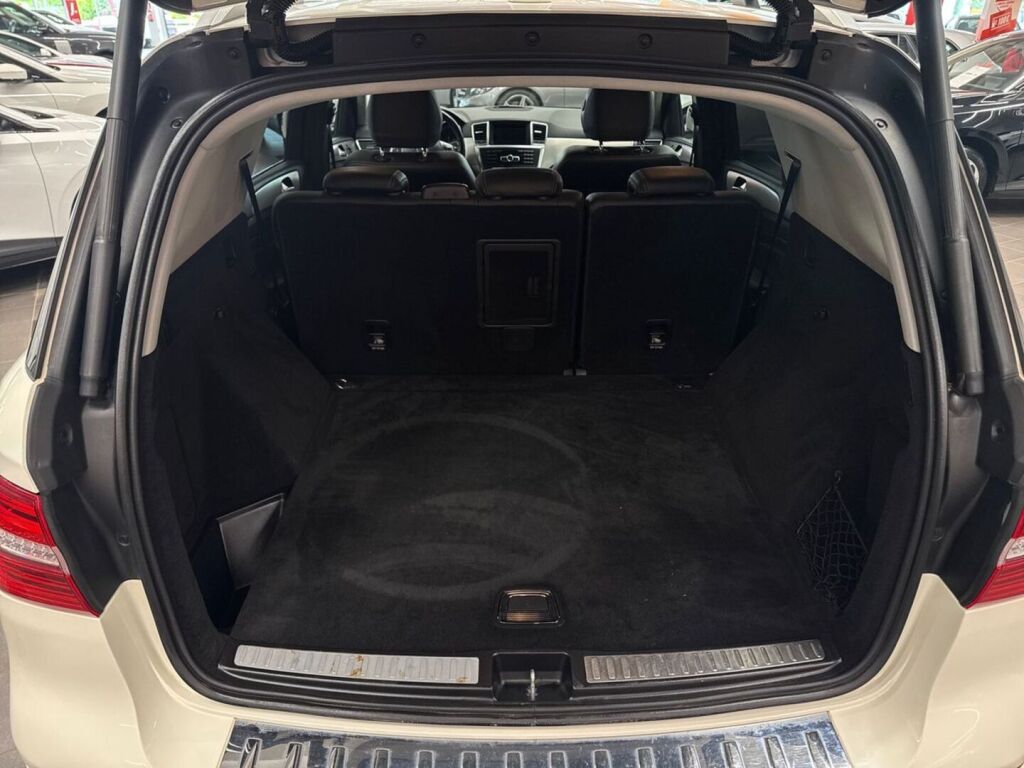 Mercedes-Benz ML 2012 Valkoinen