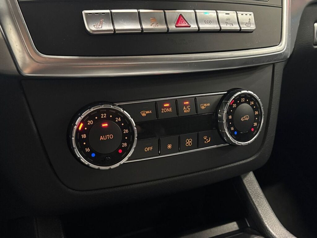 Mercedes-Benz ML 2012 Valkoinen