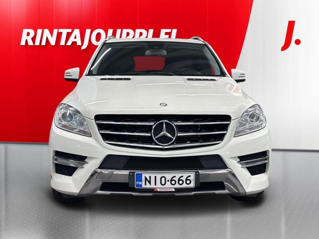 Mercedes-Benz ML 2012 Valkoinen
