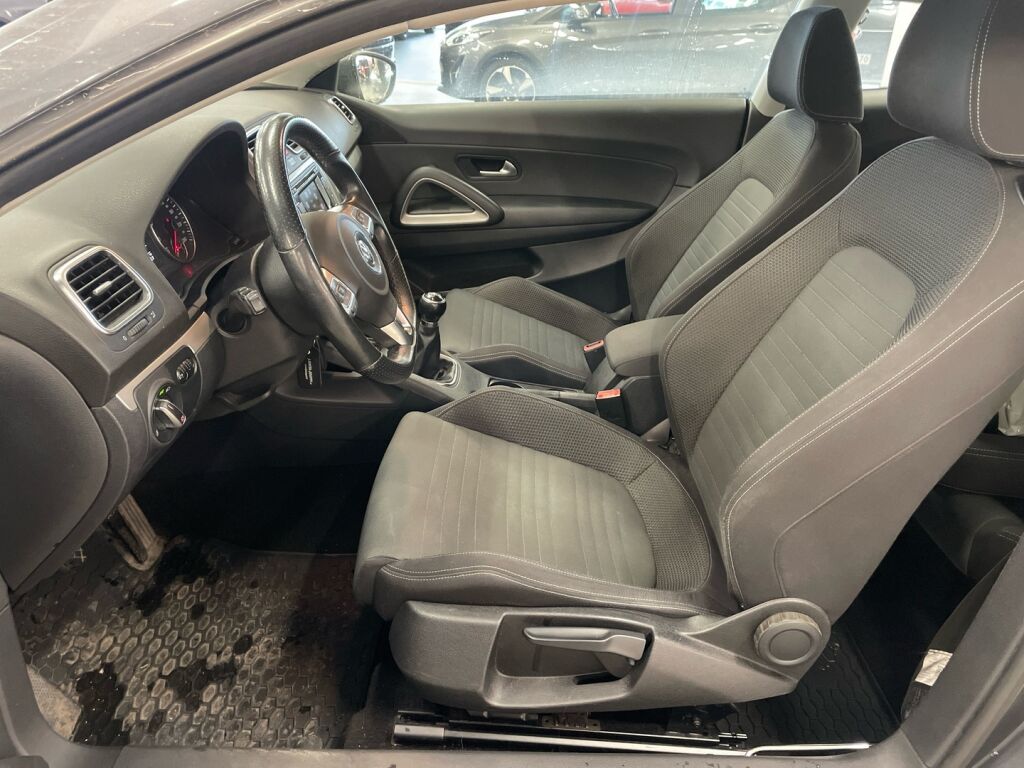 Volkswagen Scirocco 2012 Harmaa