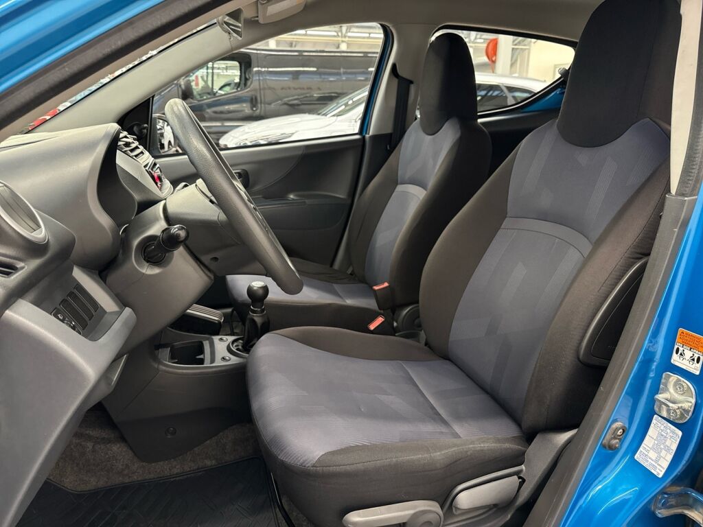 Suzuki Alto 2013 Sininen