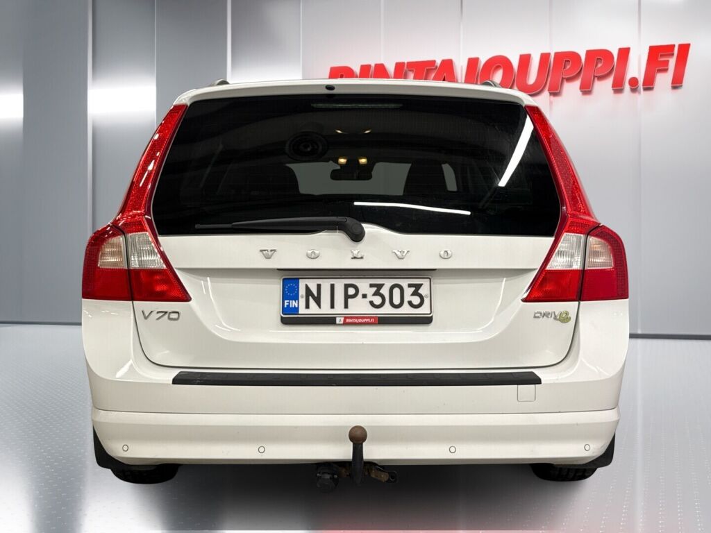 Volvo V70 2012 Valkoinen