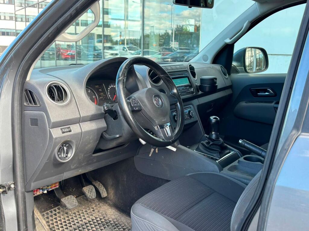 Volkswagen Amarok 2012 Harmaa