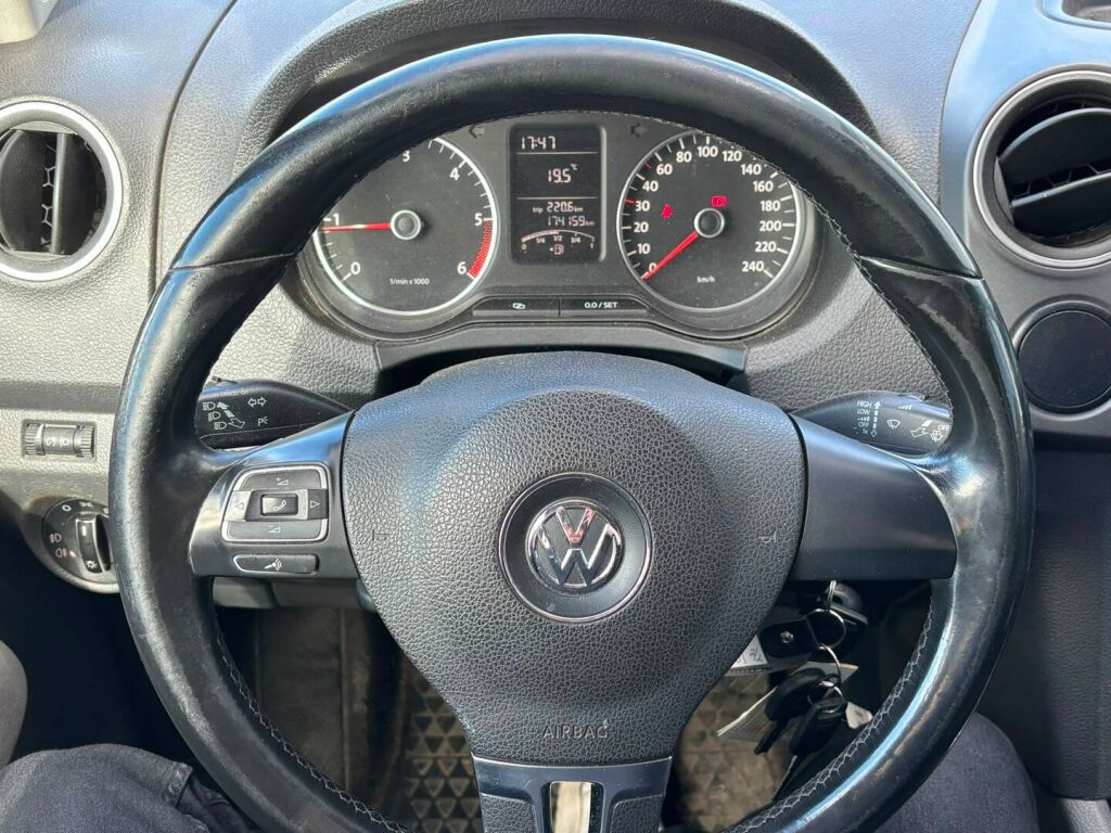Volkswagen Amarok 2012 Harmaa