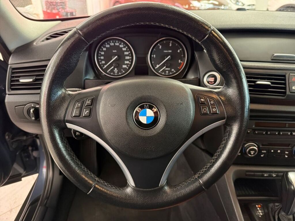 BMW X1 2012 Sininen