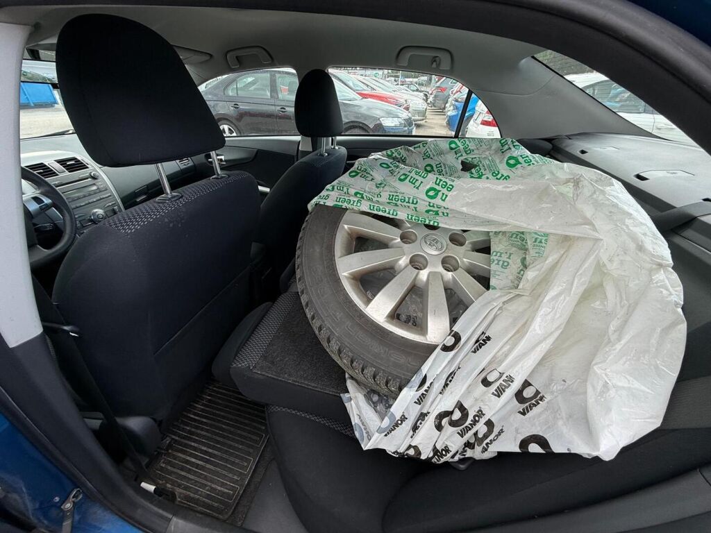 Toyota Corolla 2012 Sininen