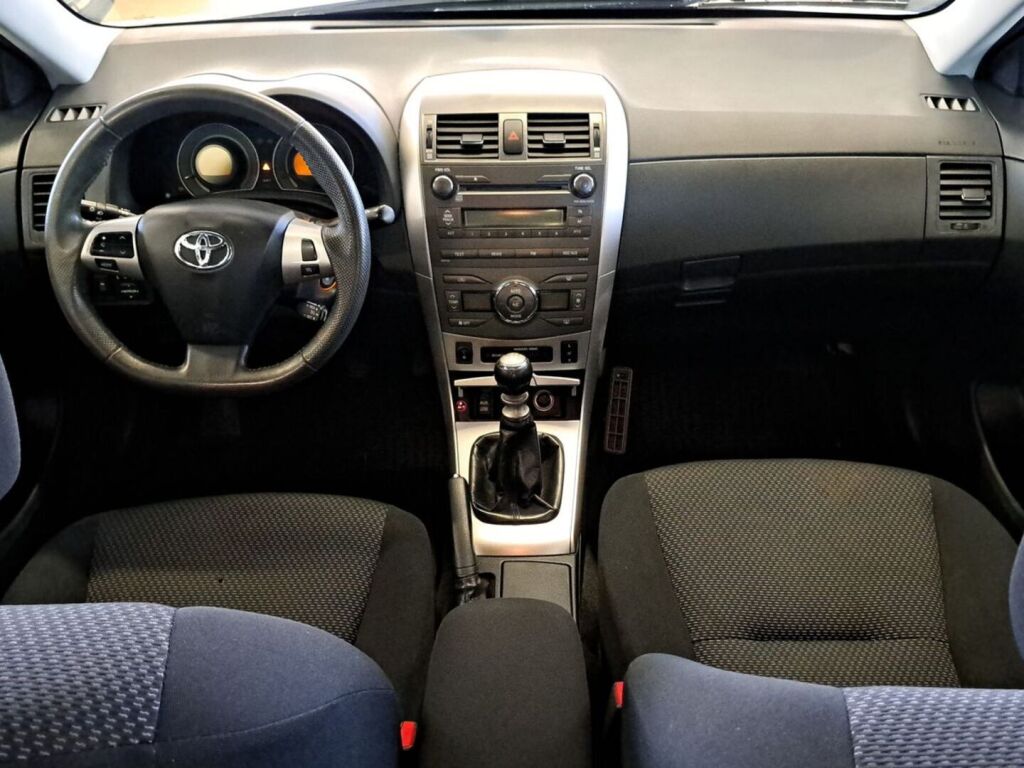 Toyota Corolla 2012 Sininen