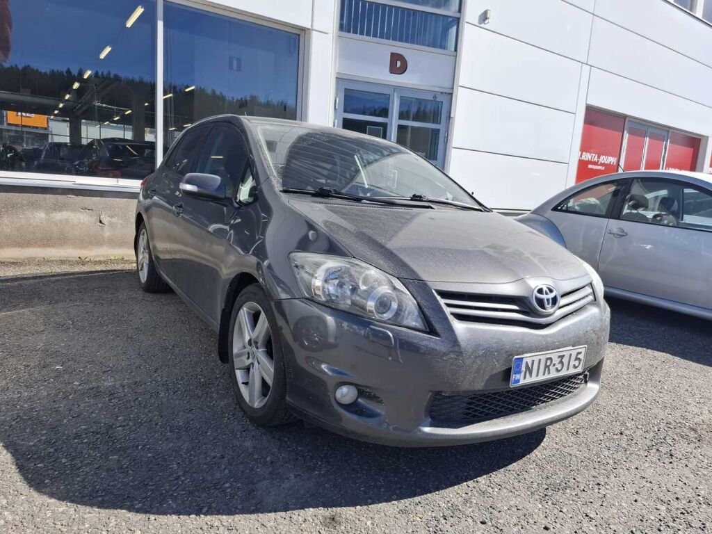 Toyota Auris 2012 Harmaa